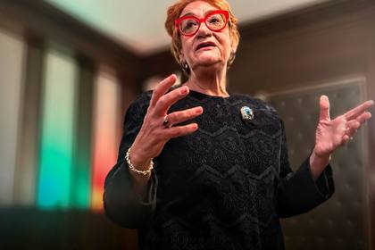 Представяне в генералното консулство в Ню Йорк на документалния филм на проф. Евелина Келбечева „Отломки от един следобед“